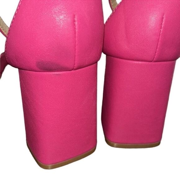 Nordstrom Rack Pink Sandals(Size 8M) - Picture 6 of 9